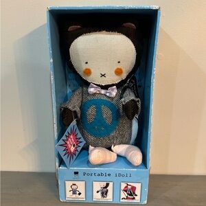 Vintage Portable idoll *New*